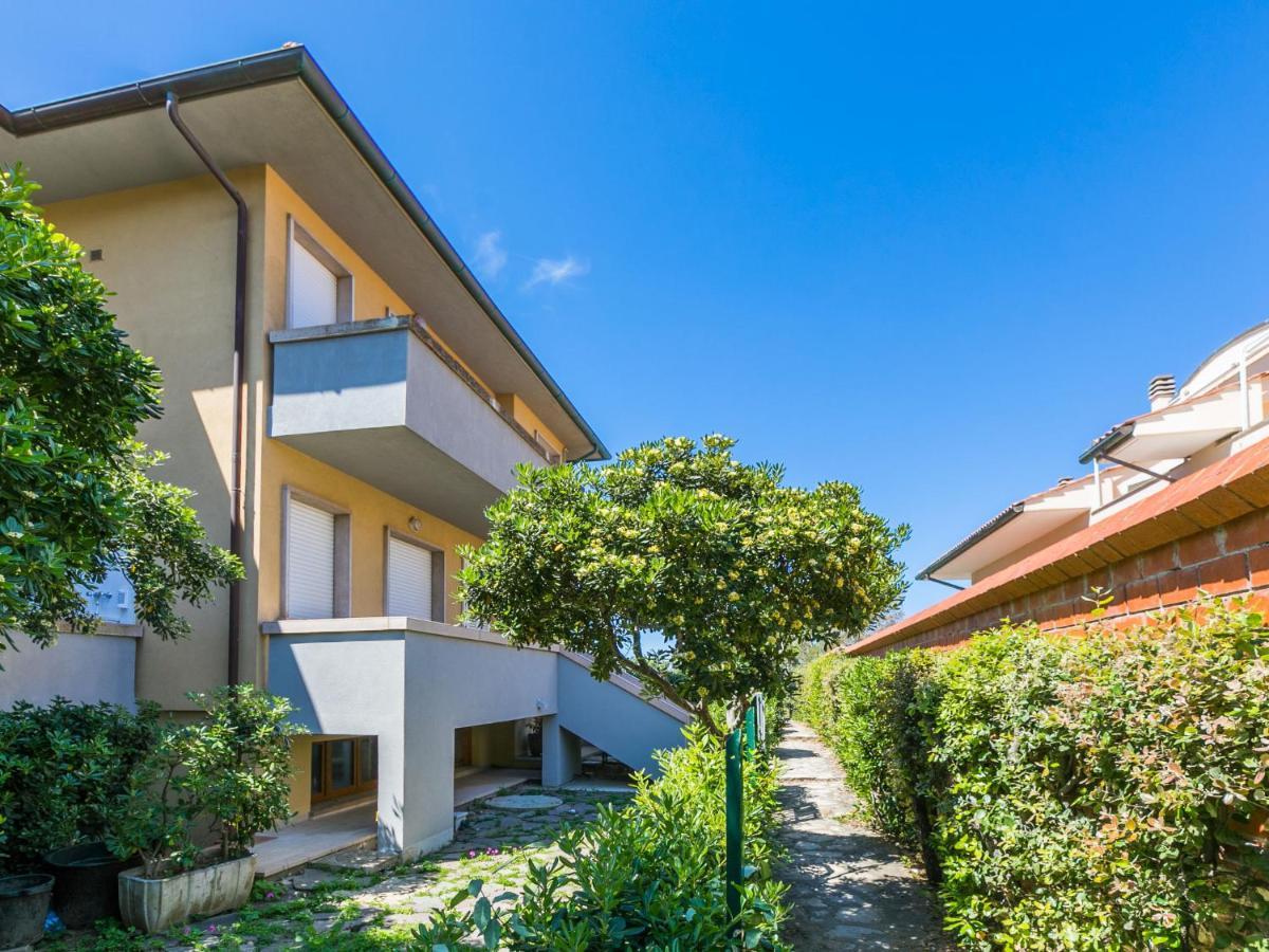 Apartment Marequi By Interhome San Vincenzo Exterior photo